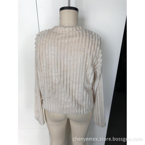 Stripe round neck and long sleeves